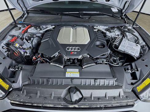 New 2026 Audi RS 7 Performance image 32