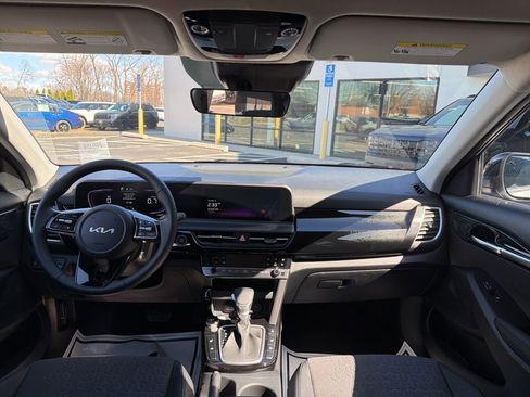 New 2026 Kia Seltos S AWD/4WD image 23