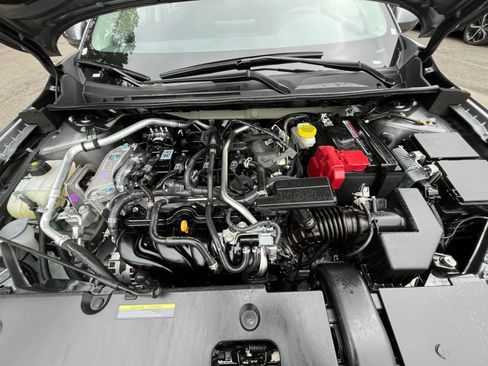 Used 2025 Nissan Sentra SV FWD image 32