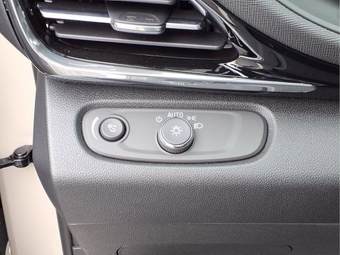 New 2026 Buick Envista Sport Touring image 15