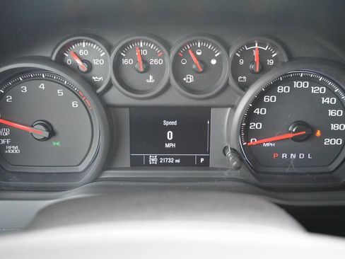 Used 2023 Chevrolet Silverado 1500 Custom image 12