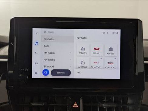 Used 2025 Toyota Corolla LE image 29