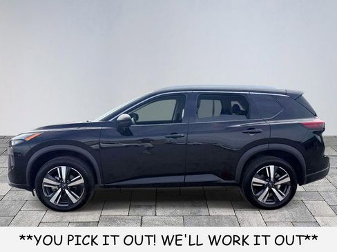 Used 2024 Nissan Rogue SL AWD/4WD image 4