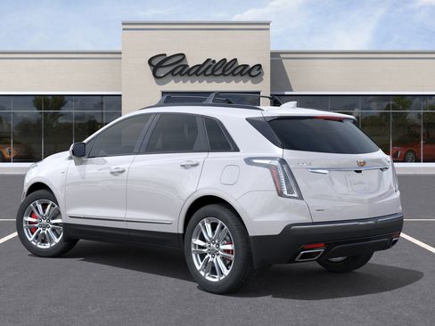 New 2026 Cadillac XT5 Sportv w/ LPO, Floor Liner Package image 3