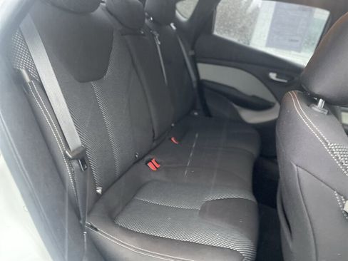 Used 2015 Dodge Dart SXT w/ Sun/Sound Group image 11