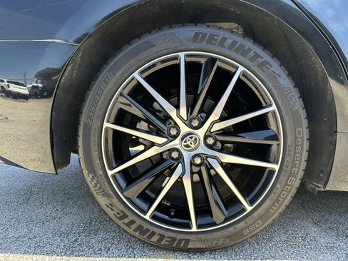 Used 2023 Toyota Camry SE image 18