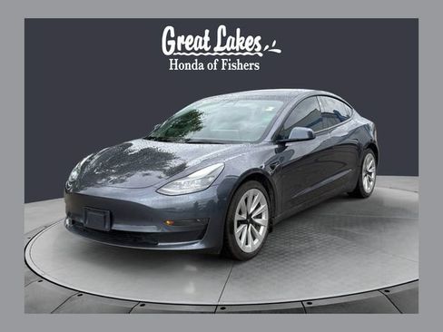 Used 2023 Tesla Model 3 Standard Range RWD image 1