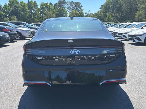 New 2026 Hyundai Sonata Limited FWD image 5