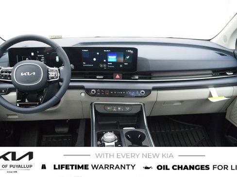 New 2026 Kia Carnival SX image 17