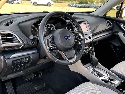 Used 2023 Subaru Forester Premium image 16