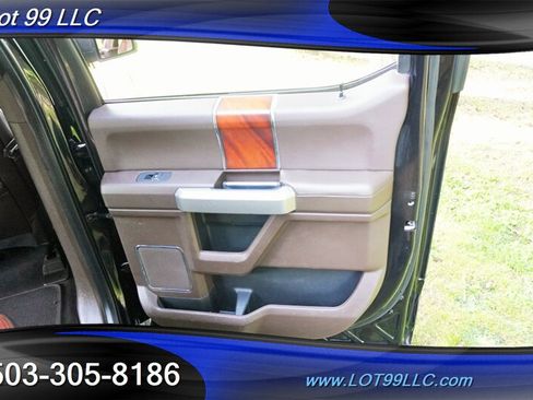 Used 2019 Ford F150 King Ranch w/ Equipment Group 601A Luxury AWD/4WD image 26
