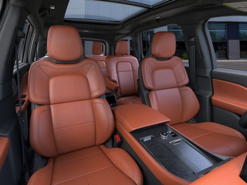 New 2026 Lincoln Aviator Reserve w/ Luxury Package image 10