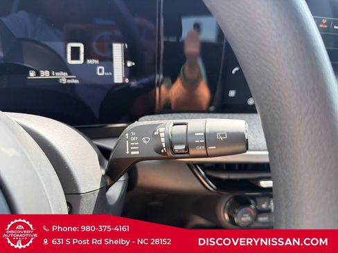 New 2026 Nissan Kicks SV w/ SV Premium Package FWD image 24