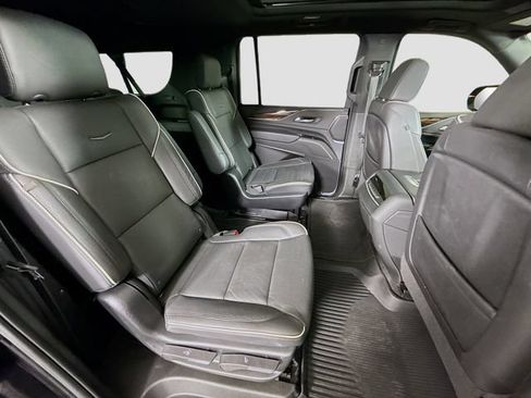 Used 2024 Cadillac Escalade ESV Premium Luxury w/ LPO, Floor Liner Package AWD/4WD image 31
