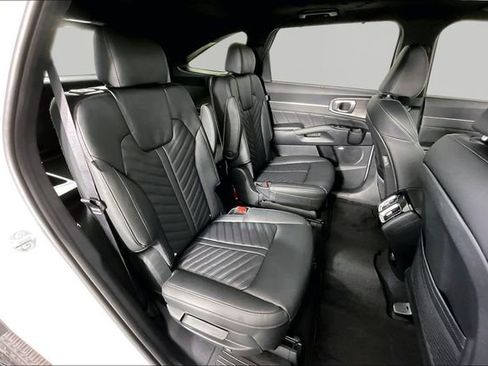 New 2026 Kia Sorento SX Prestige AWD/4WD image 11