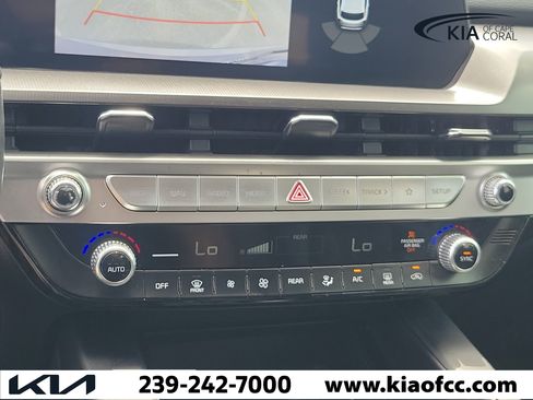 Certified 2024 Kia Telluride LX FWD image 26