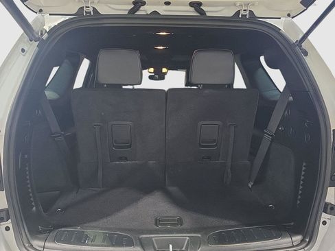 Used 2025 Dodge Durango GT AWD/4WD image 16