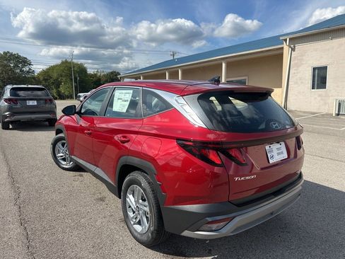 New 2026 Hyundai Tucson SE image 6