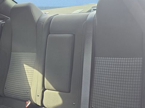 Used 2020 Dodge Challenger SXT image 16