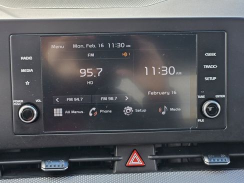 Used 2024 Kia Sportage LX image 21