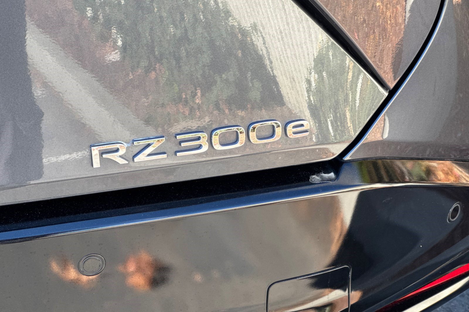 Used 2024 Lexus RZ 300e Premium w/ Technology Package FWD image 39