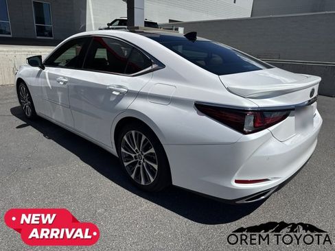 Used 2021 Lexus ES 350 w/ Premium Package FWD image 8