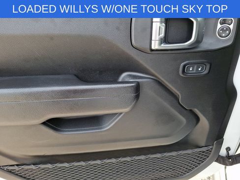 Used 2024 Jeep Wrangler Unlimited AWD/4WD image 12