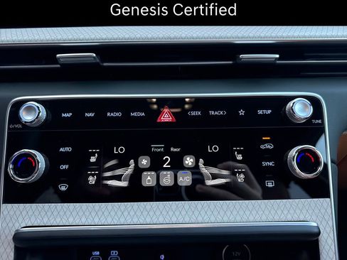 Certified 2026 Genesis GV80 2.5T Advanced AWD/4WD image 20