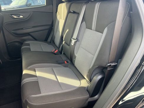Used 2025 Chevrolet Blazer LT AWD/4WD image 14