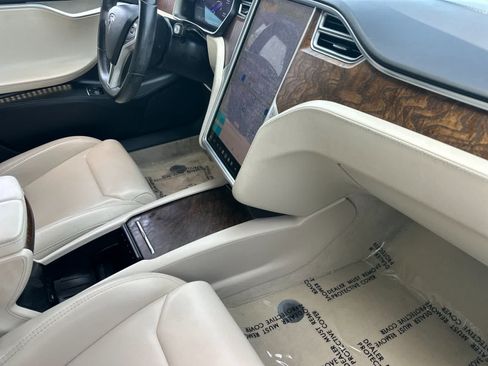 Used 2018 Tesla Model S 100D AWD/4WD image 16