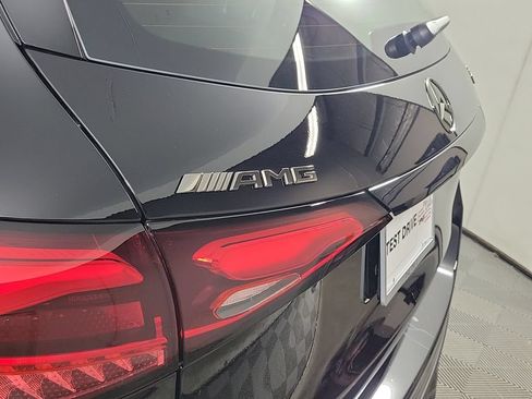 Used 2026 Mercedes-Benz GLC 43 AMG 4MATIC image 7