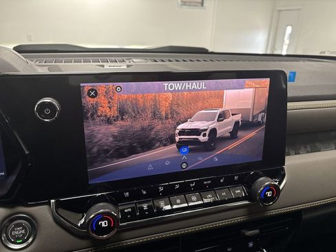 New 2026 Chevrolet Colorado ZR2 w/ Technology Package image 46