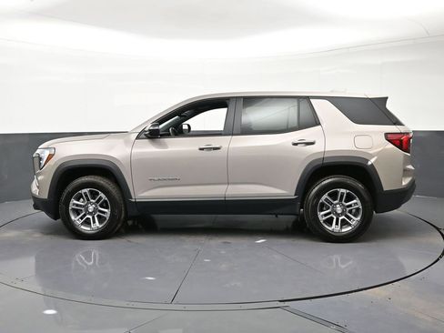 Used 2026 GMC Terrain Elevation FWD image 2