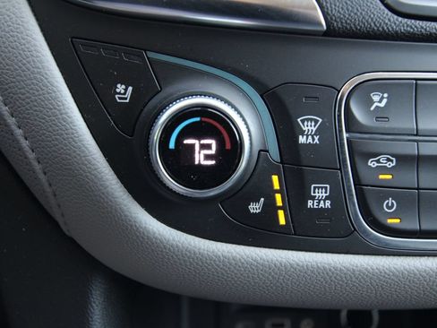 Used 2021 Chevrolet Equinox Premier AWD/4WD image 29
