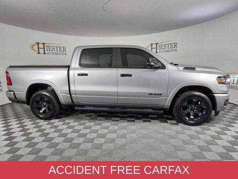 Used 2025 RAM 1500 Big Horn AWD/4WD image 3