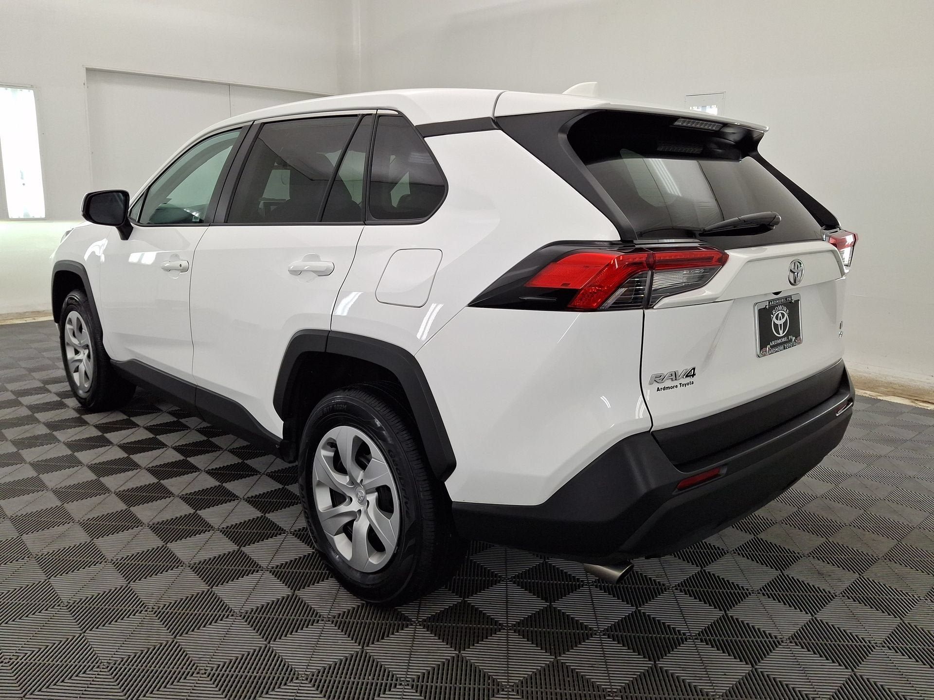 Certified 2025 Toyota RAV4 LE AWD/4WD image 21