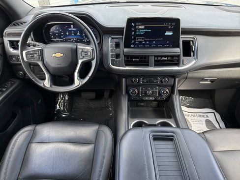 Used 2024 Chevrolet Tahoe LT RWD image 2