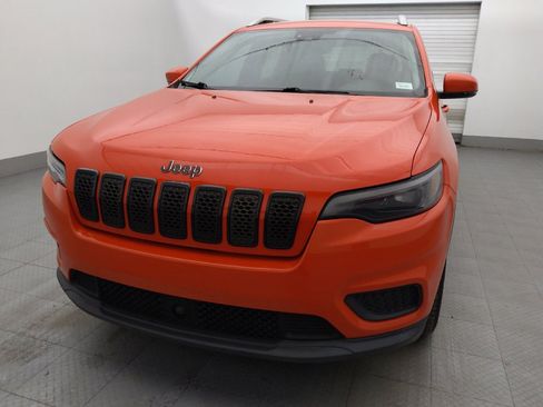 Used 2021 Jeep Cherokee Latitude FWD image 15
