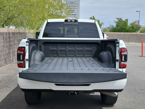 Used 2024 RAM 2500 Laramie w/ Night Edition AWD/4WD image 27