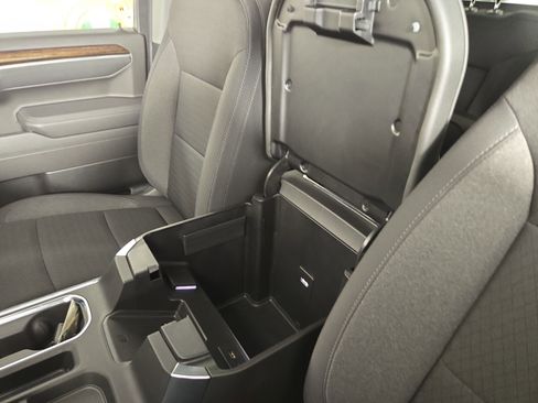 Certified 2025 GMC Sierra 1500 Elevation AWD/4WD image 28