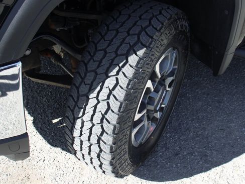 Used 2021 GMC Sierra 3500 SLE w/ SLE Value Package image 39