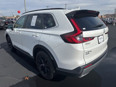 Used 2023 Honda CR-V Sport image 3
