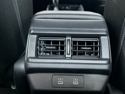 Used 2025 Honda Accord SE image 27