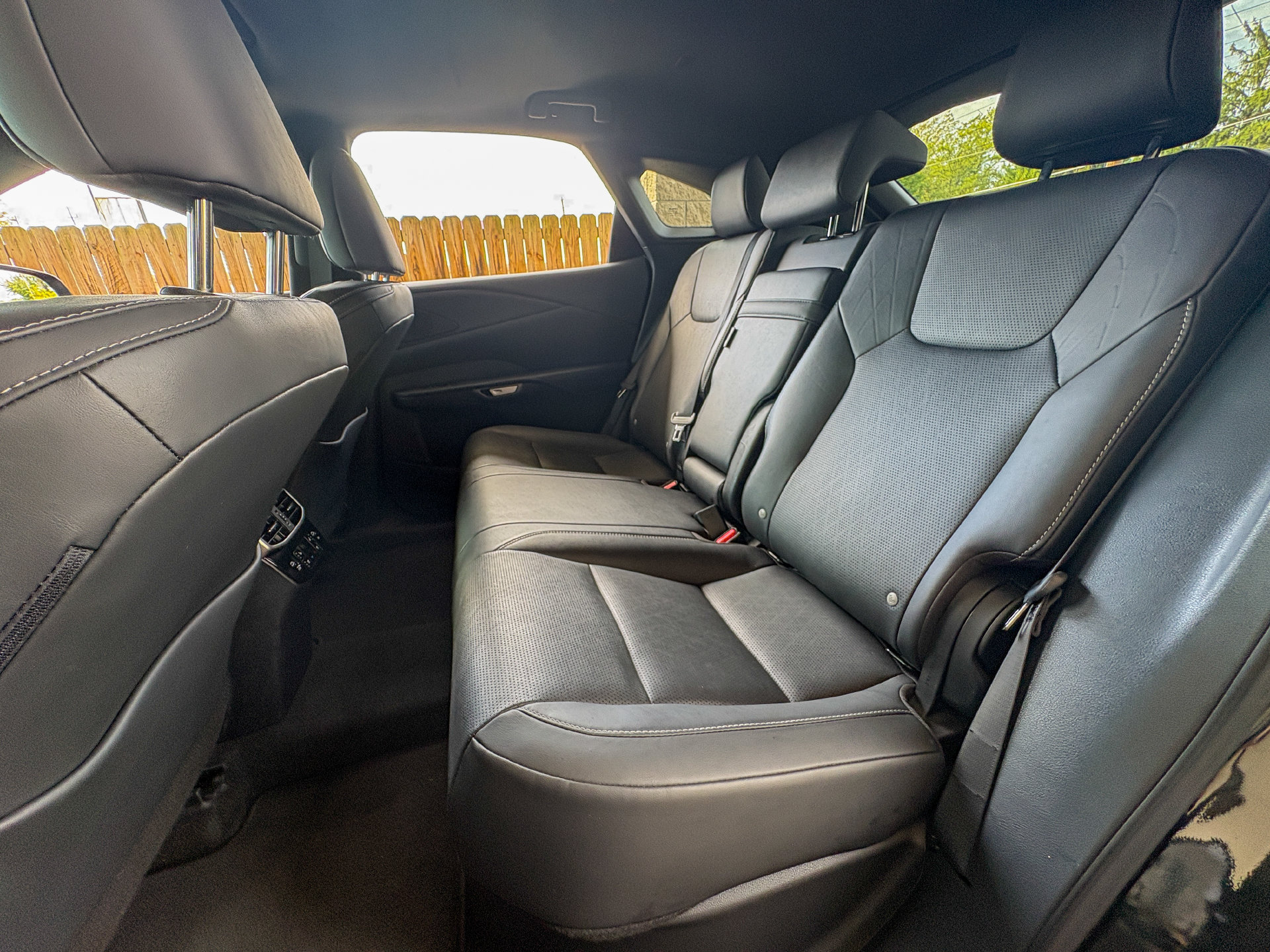 Used 2023 Lexus RX 350 Premium Plus w/ Cold Area Package AWD/4WD image 19