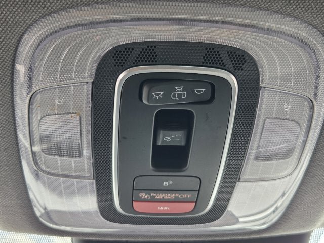 Used 2025 Hyundai Elantra SEL FWD image 38