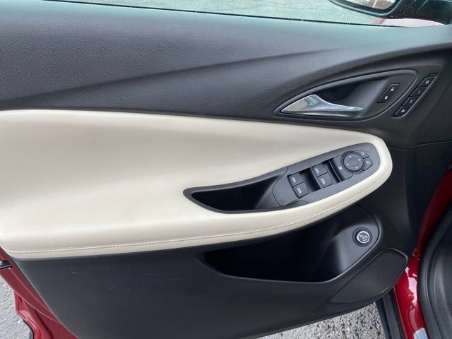 Certified 2023 Buick Encore GX Essence FWD image 15