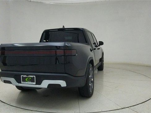 Used 2022 Rivian R1T Adventure image 65