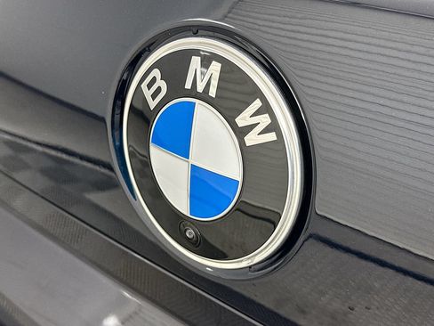 Used 2026 BMW 760i xDrive w/ Executive Package AWD/4WD image 22