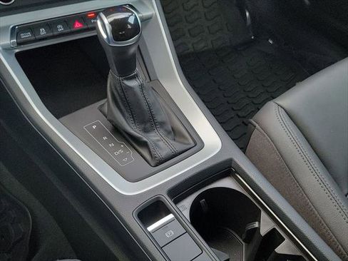 Used 2021 Audi Q3 2.0T Premium w/ Convenience Package AWD/4WD image 15