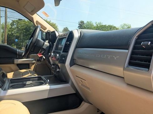 Used 2019 Ford F250 Lariat w/ Chrome Package AWD/4WD image 34